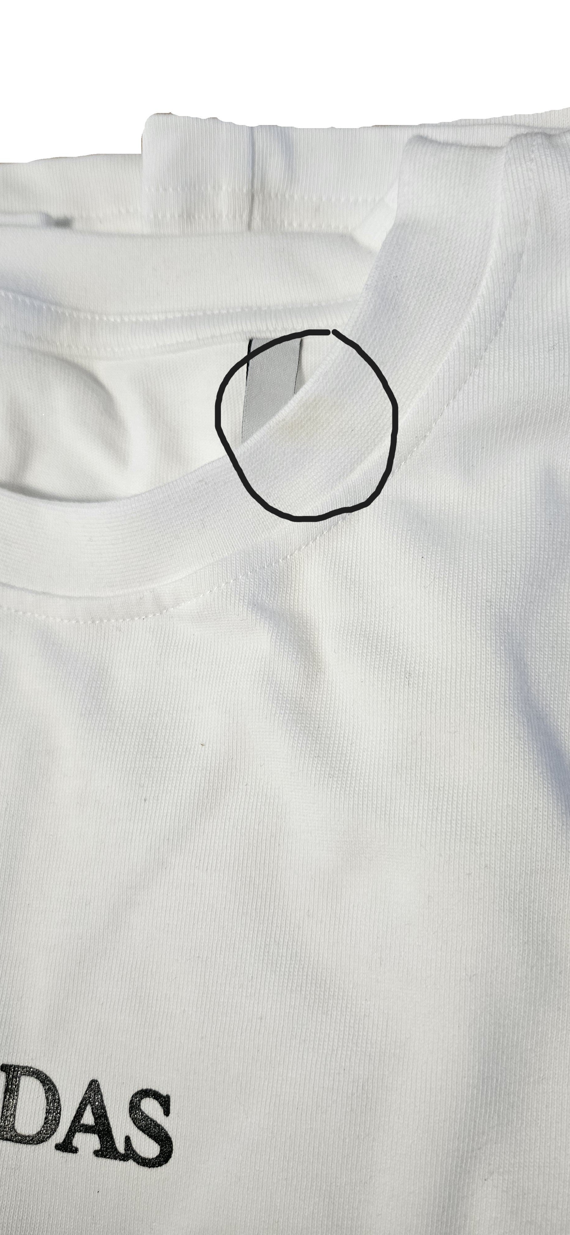 Basic T-Shirt XL (Minimalen Druckspuren)